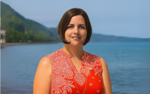 Eilyn Dagnesses REMAX Jaco Beach Costa Rica agent
