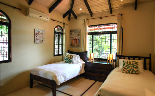 Santa Teresa Hilltop Ocean View Boutique Hotel
