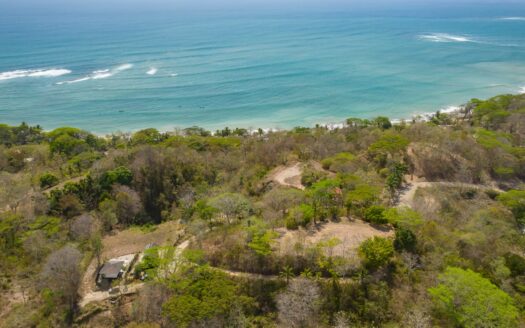 Manzanillo Beach Commercial Property – Steps to the Sand!