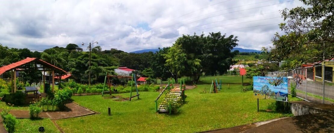 Land in Alajuela ready to start building