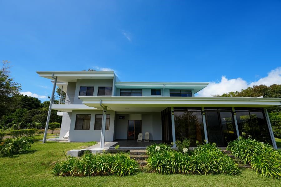 5.5 BathR - Luxury Real Estate in Costa Rica - Multi Family Home