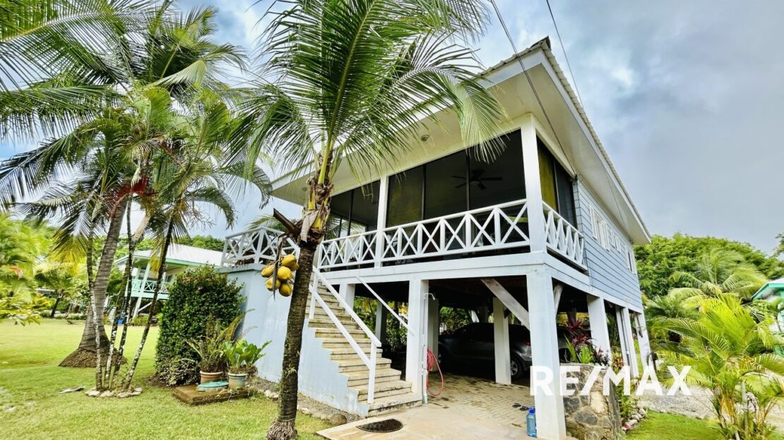 Garabito Central Pacific Costa Rica>Hermosa Beach For Sale 61169 | RE/MAX Costa Rica Real Estate