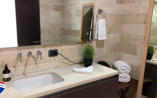 Oceanview Two Bedroom Condo ǀ Altos de Montserrat