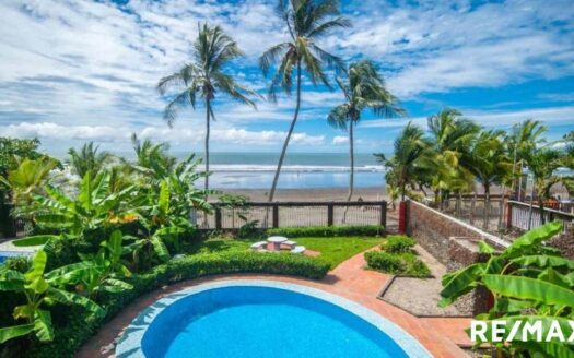 Oceanfront Four Properties in one with 43 Bedrooms