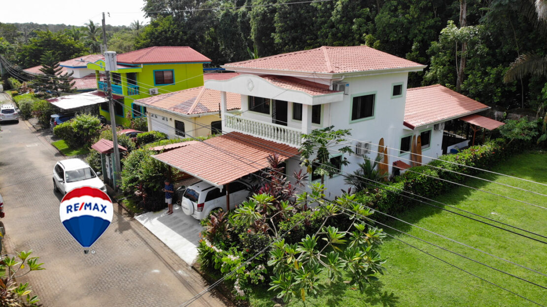 Garabito Central Pacific Costa Rica>Esterillos For Sale 72748 | RE/MAX Costa Rica Real Estate