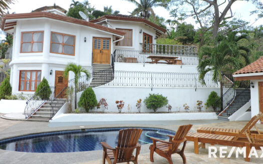 Hojancha>Puerto Carrillo For Sale 24824 | RE/MAX Costa Rica Real Estate