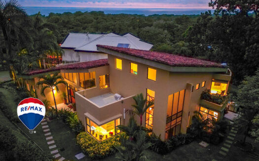 Garabito Central Pacific Costa Rica>Esterillos For Sale 75590 | RE/MAX Costa Rica Real Estate