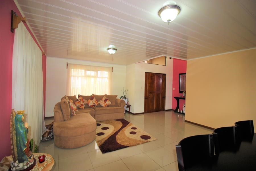 Stunning 4Bedroom Home in Charming Zarcero, Costa Rica Alfaro Ruiz