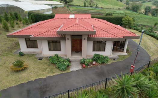 House for sale Zarcero, Costa Rica