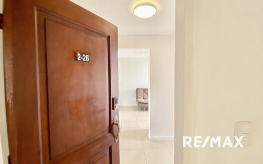 Welcome to Your Dream Penthouse in Costa Linda, Jaco Beach!