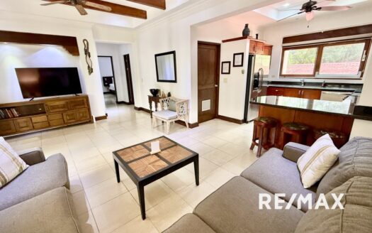 Private access to the beach south end of Jaco | 2bdrm 3 bath condo!
