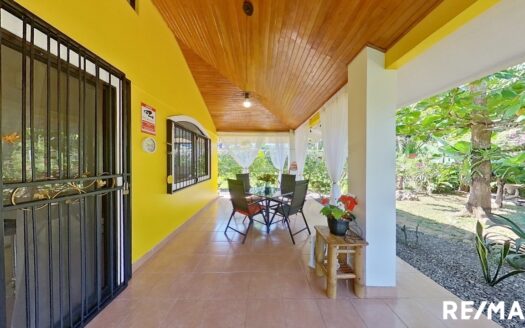 Tropical Escape!