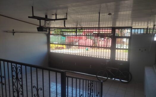 ¡Tu nuevo hogar te espera en el centro de Orotina! Casa remodelada de 300 m² con amplios espacios y excelente ubicación