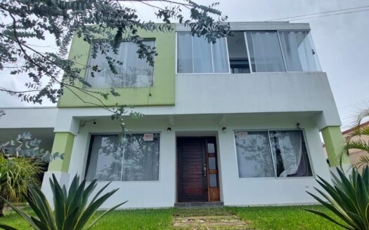 Modern Home for Sale in Grecia, Costa Rica