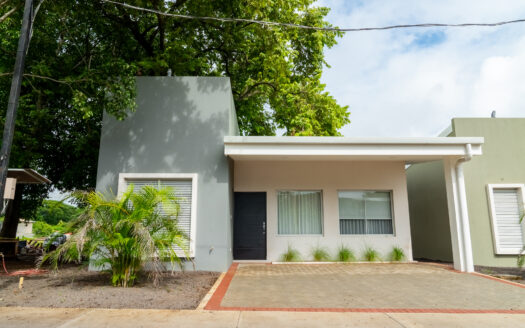 Casa Sole – Your Gateway to Affordable Coastal Living in Sardinal, Guanacaste