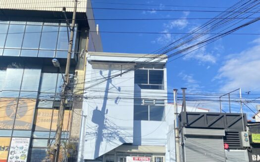 PRICE DROP: Hot Location for Retailers next to Mc Donalds Heredia