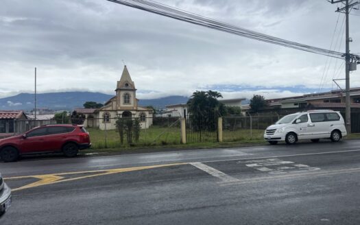 Propiedad de uso mixto en Lagunilla, Heredia CR, 1440m2 MML