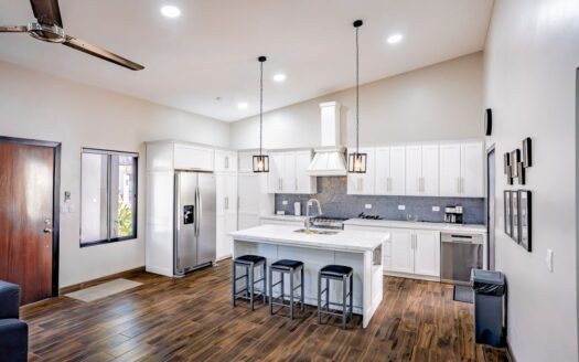 Beautiful Home for Sale in Liberia – El Sitio Gated Community