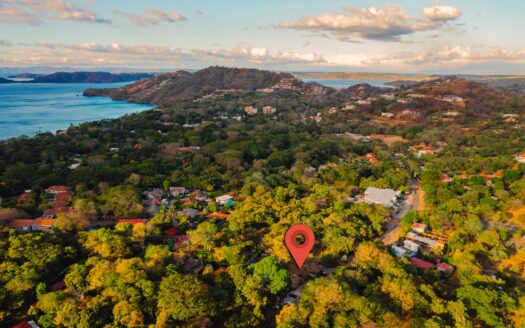 Lot first entrance to Hermosa beach