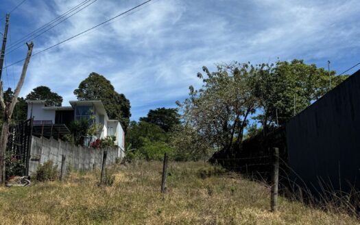 Property for Sale – Residencial Ave del Paraíso, San Rafael de Heredia