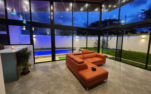 BRILLIANT HOUSE IN SAMARA
