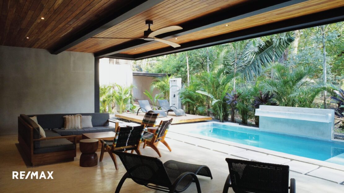 Barefoot Luxury- Steps away from Guiones Beach! Guanacaste | REMAX