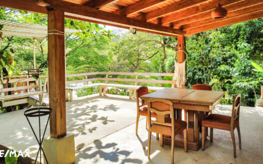 Casa Verde – Private Retreat Guanacaste | REMAX