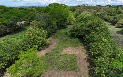 UNIQUE OPPORTUNITY IN OROTINA – 3,967 m² LOT IN THE TOWN CENTER