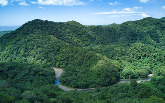 Exceptional 7,149 m² plot with sea view, close to beaches and commodities