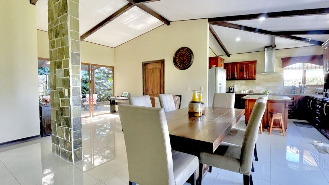 One floor house surrounded by nature in Mora