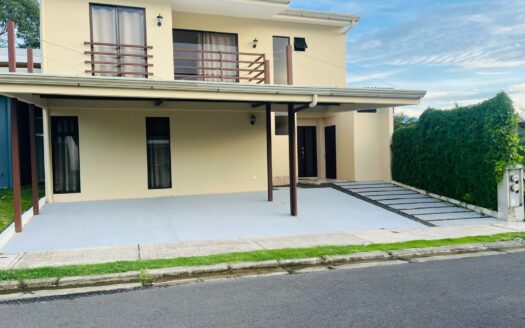 Elegant 4-Bedroom Home for Sale in Gated Community – Herradura, Puntarenas