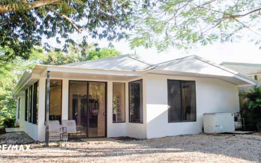 Spacious 3-Bedroom Home Close to Playa Guiones Guanacaste | REMAX