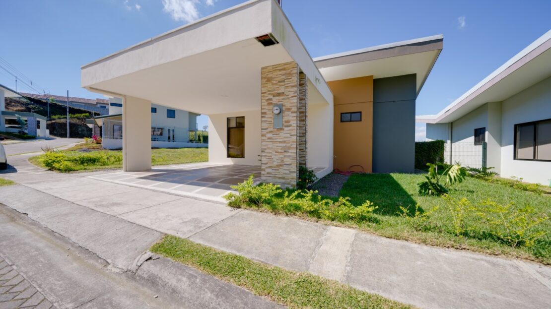 Costa Rica Real Estate