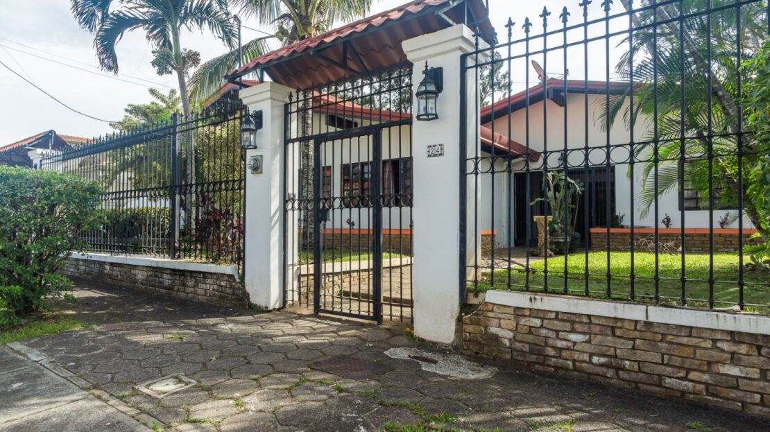 Costa Rica Real Estate