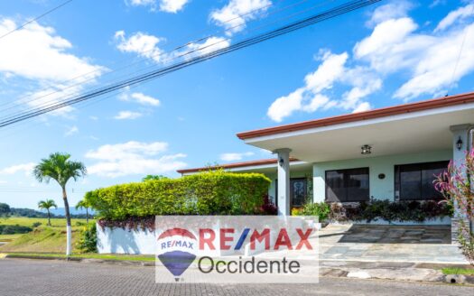 Single Story Home For Sale Grecia Costa Rica
