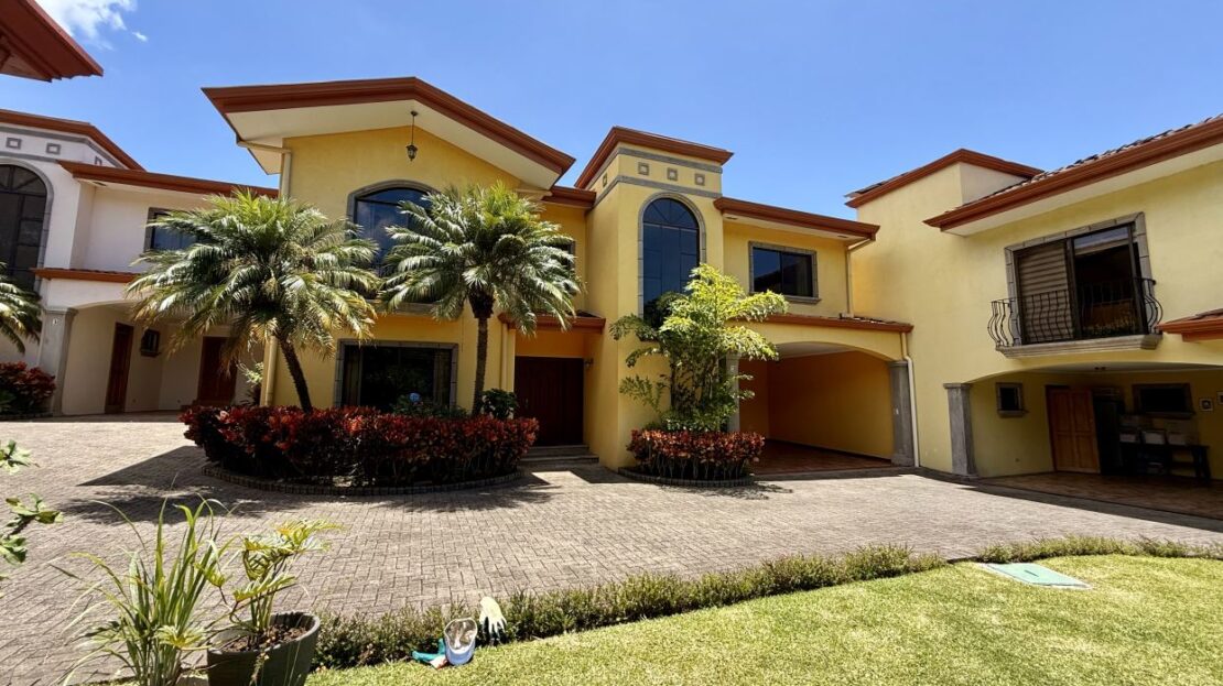 Costa Rica Real Estate