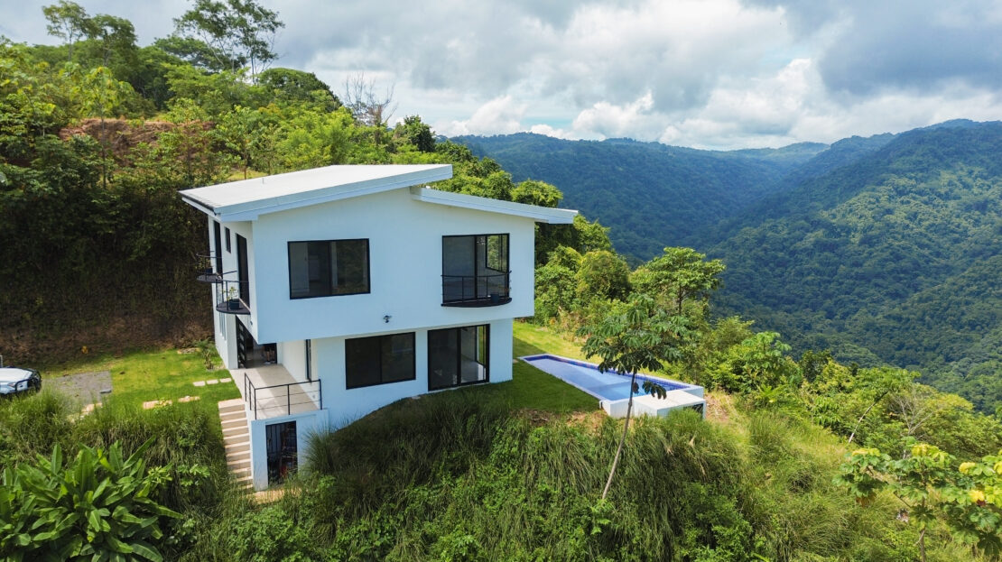 Tárcoles For Sale 96776 | RE/MAX Costa Rica Real Estate