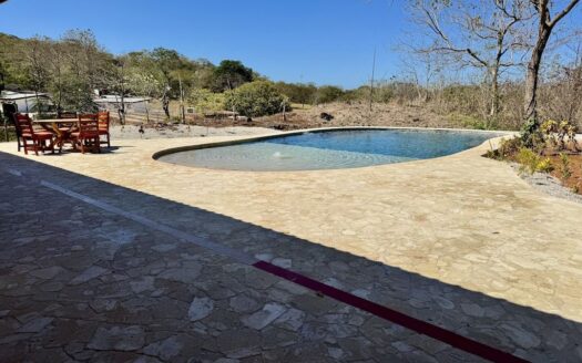 Casa Lomas de Matapalo ~ Private 4-Bedroom Retreat Near Stunning Beaches