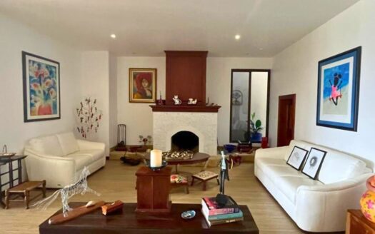 For Sale – Luxury Home in El Álamo Condominium, Colinas de Montealegre – Tres Ríos