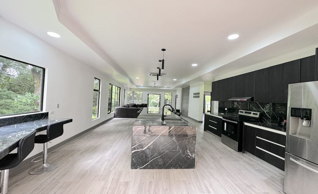 Costa Rica Real Estate