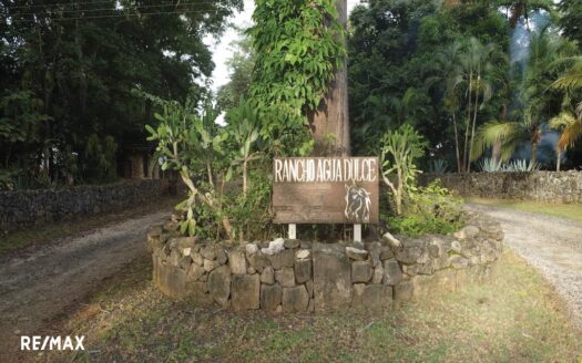 Rancho Agua Dulce B13 ~ 1.7 Acres in the Heart of Playa Negra