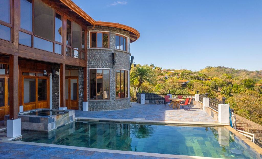 Costa Rica Real Estate