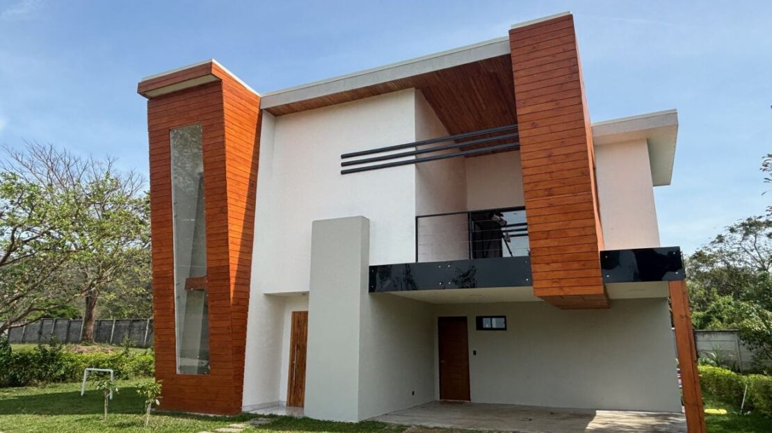 Costa Rica Real Estate