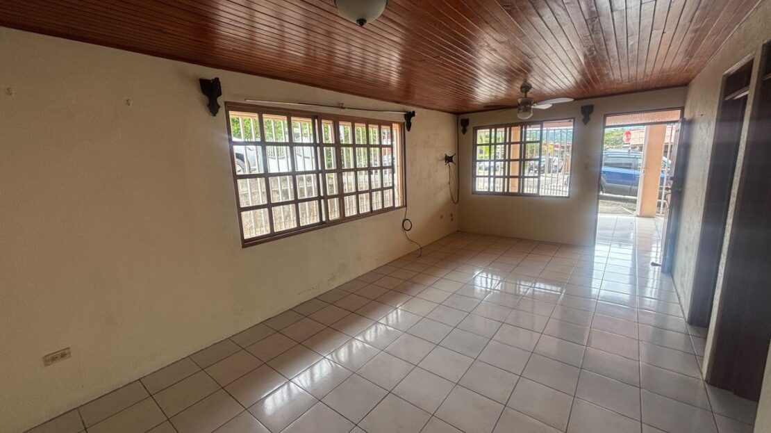 Home with mixed commercial use on a corner lot