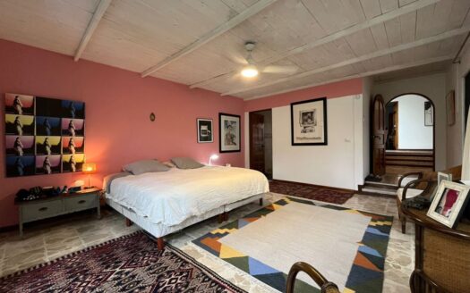 HOUSE FOR SALE – LOS LAURELES, ESCAZÚ, COSTA RICA