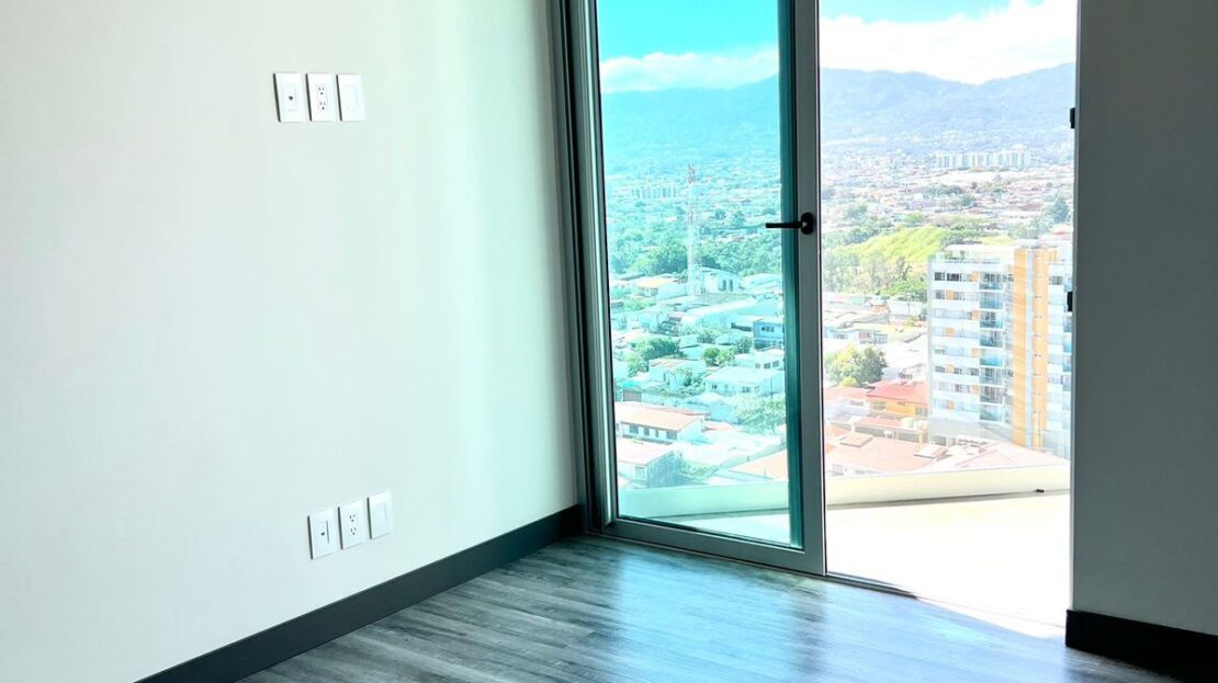 APARTMENT FOR SALE - IN THE HEART OF SABANA COSTA RICA SAN JOSE