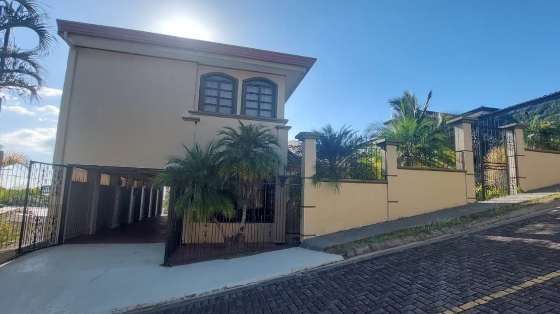 Costa Rica Real Estate