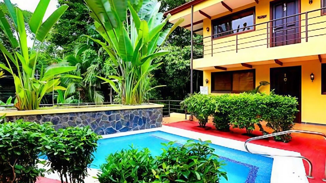 Turnkey Deal in Mono Titi Condo Complex | Manuel Antonio