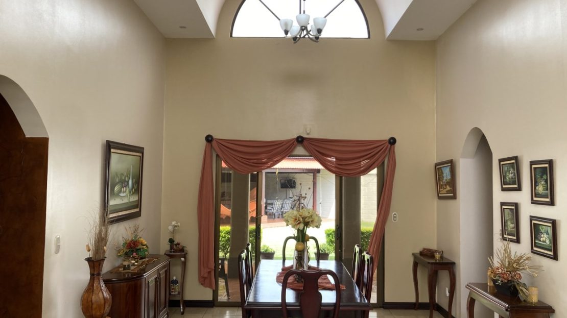 Luxury Villa in Tilaran near Lake Arenal in Costa Rica