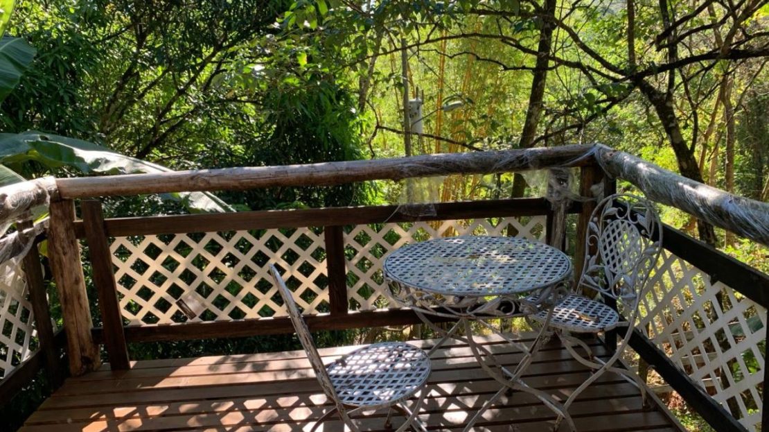 Pool & Creek – Nicoya Peninsula Mountains